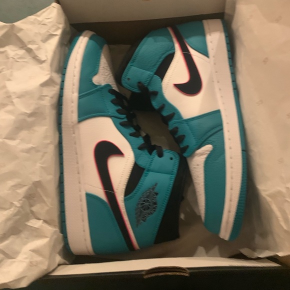 NWT LIMITED EDITION SHOES in box w/ receipts! Open to all offers - Picture 14 of 16